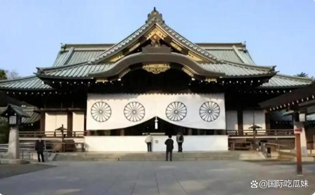 高市妄言要营造“拜鬼”环境,中方回应 警示日本正视历史罪责