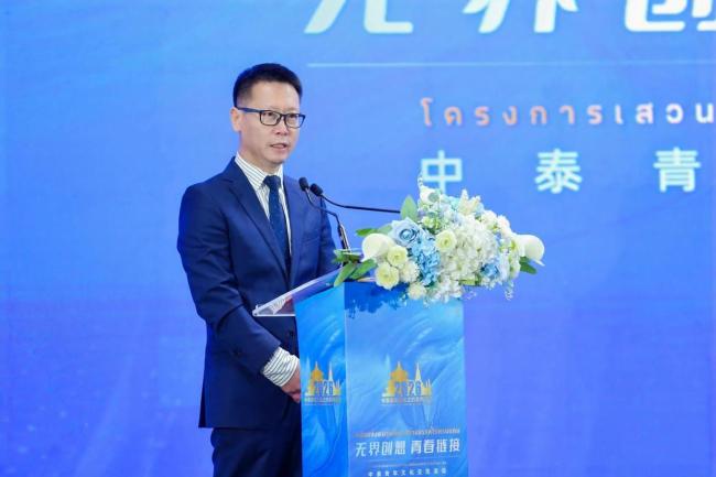 泰国总理中文拜年说了一连串成语 诚意满满