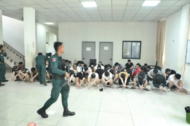 家东说念主回话须眉应聘船员被骗至柬埔寨 行将乘包机归国