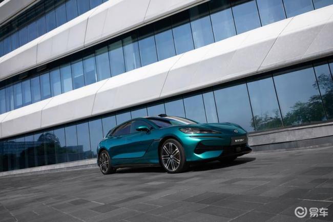 全新腾势Z9GT都升级了什么 比亚迪黑科技加持