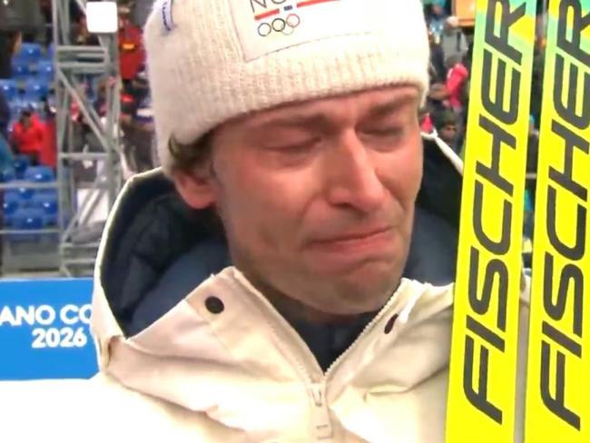 自曝出轨冬奥铜牌选手念念解救女友 奥运领奖台上的惊东谈主直露