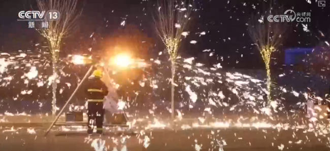 消费新活力!“传统+创意”掀起最炫民族风