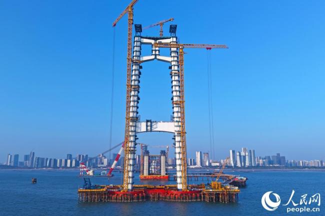 新春走基层｜我在海上“搭积木”