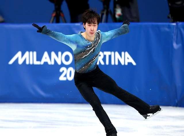 花滑男单太抓马了 金博洋稳进自由滑