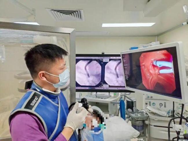 男子聚餐后突发重症胰腺炎 节日饮食需谨慎