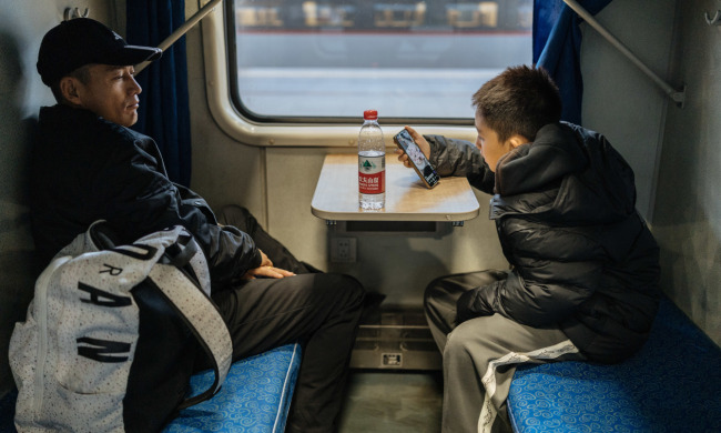 站站停的“慢”火车，串起山里村民的幸福