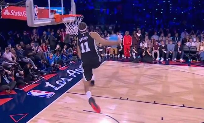 扣篮大赛 热火前锋凯沙德-约翰逊夺冠