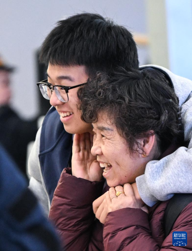 团圆，不单要一种标的 反向奔赴的爱