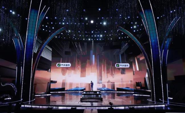 春晚周深高音太权威了 梦幻舞台引共鸣