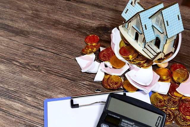 2026年传来4大好消息，还没买房的恭喜了，尤其是这两类人！ 购房租房门槛降低