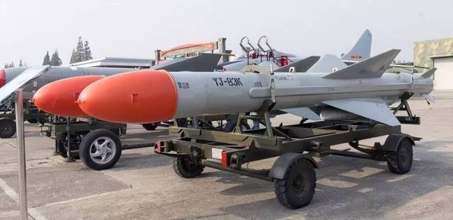 歼15舰载机挂载鹰击-15有多强 显著增强反舰能力