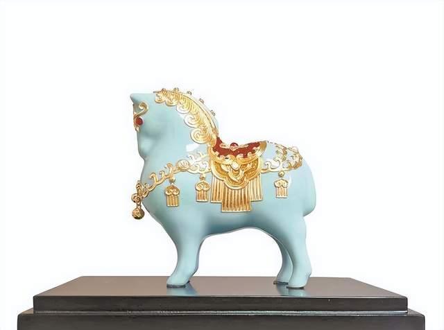 从非遗中的马元素感受浓浓年味 传统与创新交融