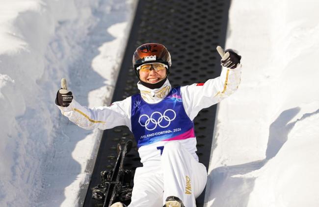 徐梦桃回应冬奥卫冕 华丽回应四年前