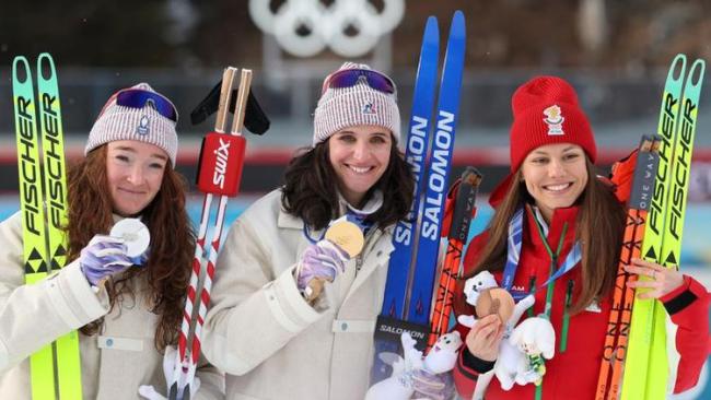 冬奥会速滑团体追逐夺牌的背后 老教练的传奇指导