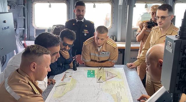 俄配合伊朗展开军演释放何信号 展现防务合作与制衡美国