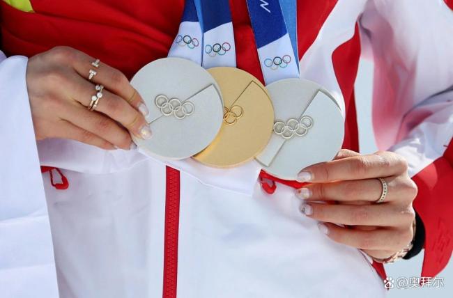 谷爱凌:我的100%拿牌率不可思议