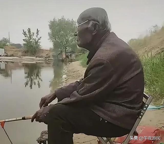 “钓帝”巧克力大爷因病去世 钓鱼界痛失传奇