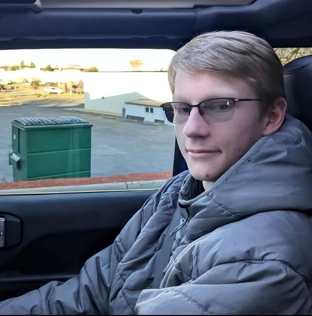 被击毙的全球头号毒枭是何许人 引发多地暴力报复