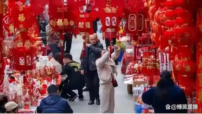 大年初七南北方过年反差感拉满 文化对话背后的千年差异