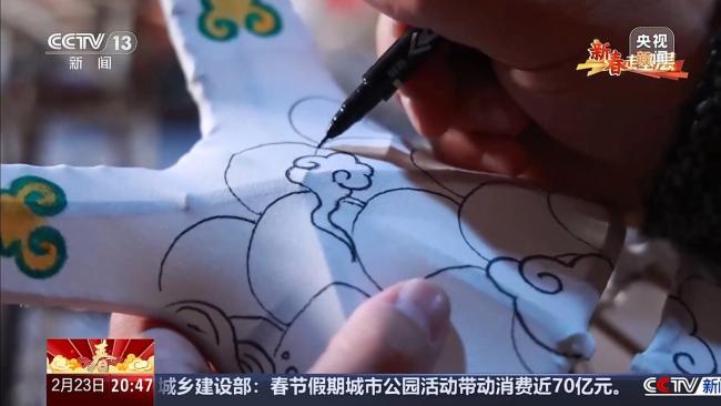 八百年鱼灯 用非遗唤醒古村新活力