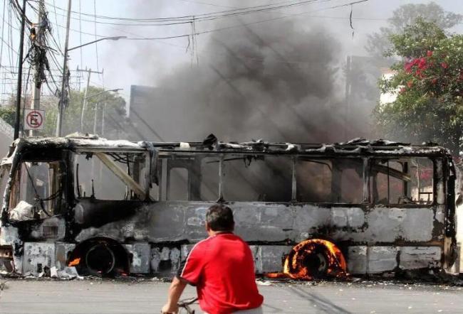 在墨华人：目前躲在家里不敢出门 骚乱导致城市危险