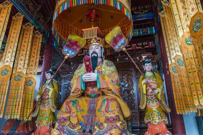 大年初九，老辈说“1不泼”啥道理？ 尊重传统求平安