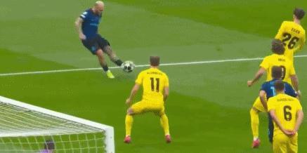 国米遭博德闪耀双杀 无缘欧冠16强 上赛季亚军爆冷出局