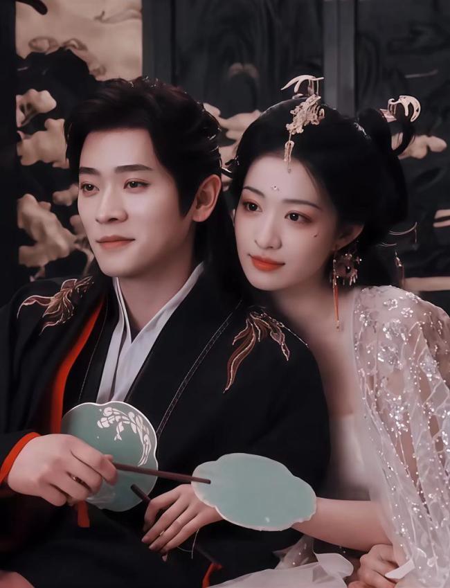 王楚然丞磊伟大的杀青梗 CP粉狂欢再启