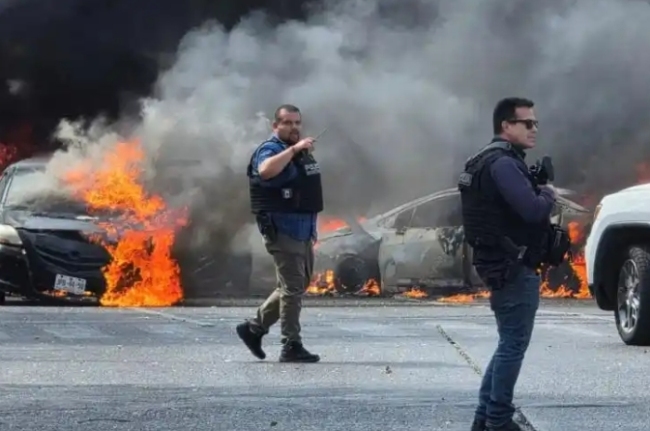 官方透露墨西哥毒枭被灭原因 情妇成关键线索