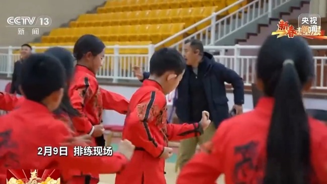 舞出精气神！他带年轻人“接棒”非遗传承