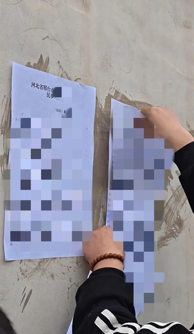 男方开礼炮车到女方家喊话“骗婚” 彩礼争议引发网络热议