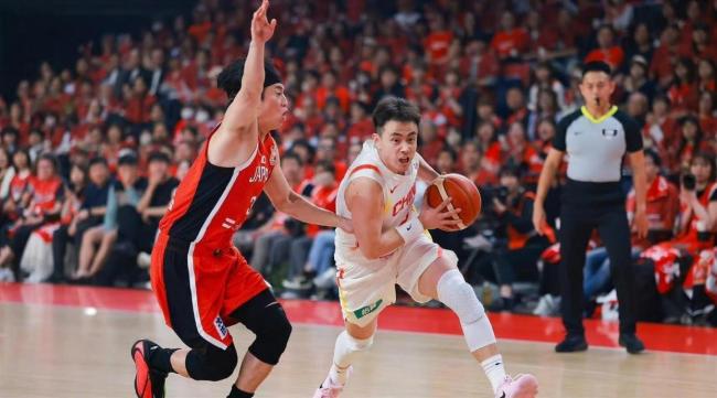 日本主教练:下半场的第三节我们的节奏乱了;中国是一支强队 廖三宁成关键变数