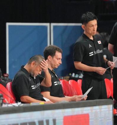 中国男篮主帅:我们靠意志取胜 逆转日本收获首胜