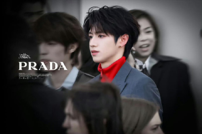 朱志鑫发秀场图 米兰时装周焦点造型