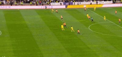 3-1逆转！利雅得胜利夺12连胜+2分领跑股票配资学习平台，41岁C罗失点，获全队最低分 C罗状态低迷