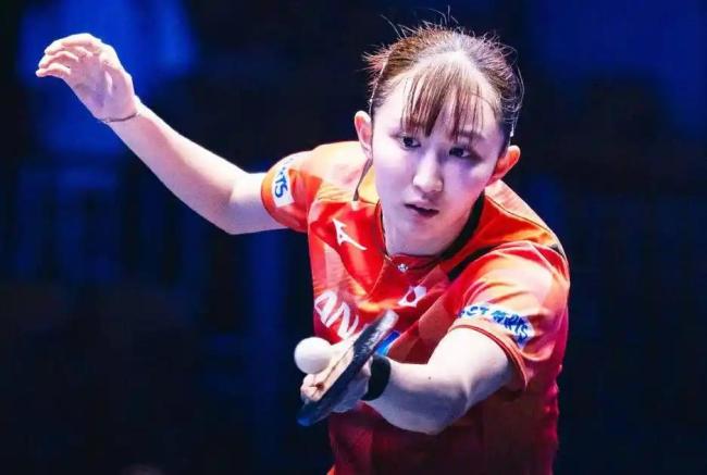 孙颖莎18连胜早田希娜 专注战术逆转胜局