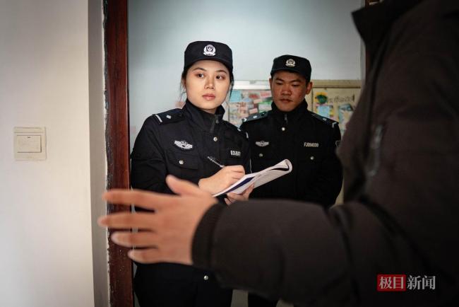 武汉洪山唯独95后女刑警探长许家敏:赤手锁喉1米8壮汉