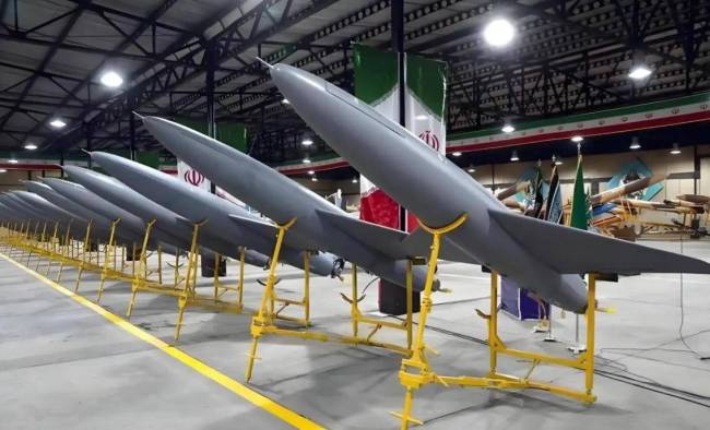 伊朗的反击没有过夜,还有三大手段? 导弹+无人机齐上阵