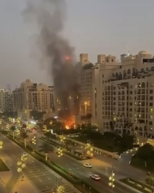 爆炸点距酒店六百米 游客讲述避险经历 导弹威胁下的惊魂时刻