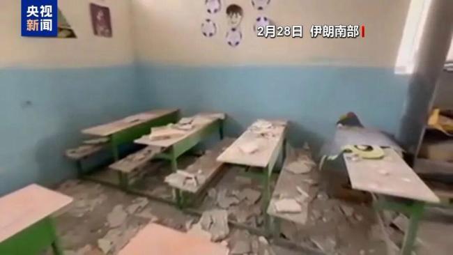 伊朗为女子小学165名遇难者举行葬礼 无声见证悲剧