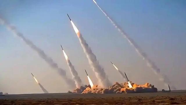 特朗普开始打退堂鼓?伊朗强硬反击