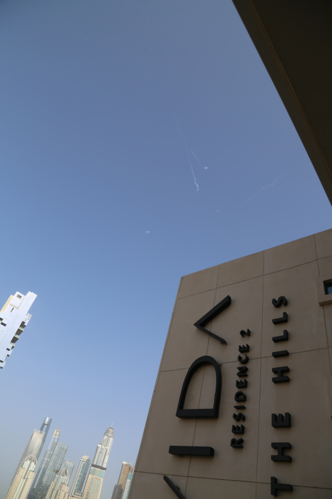 直击中东多国现场 战火蔓延多地告急