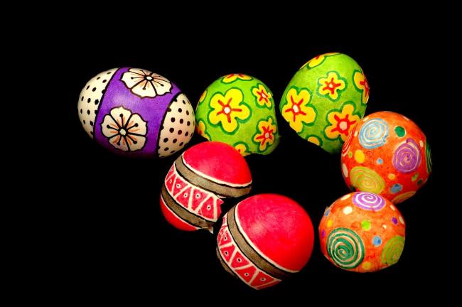 赵雅芝晒央视元宵晚会十二宫格 文化与科技的盛宴