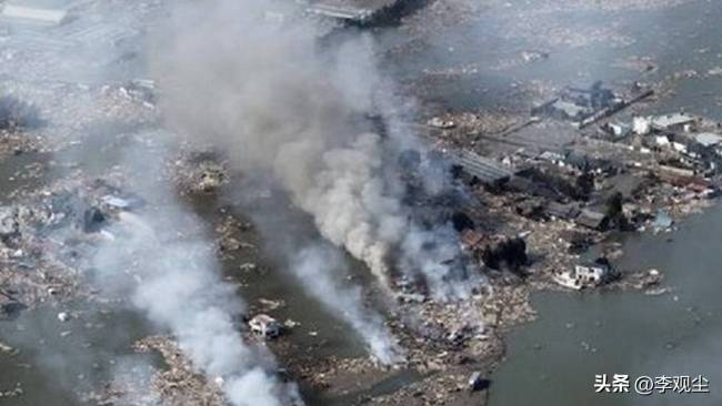 高市早苗或面临艰难抉择 执政考验加剧