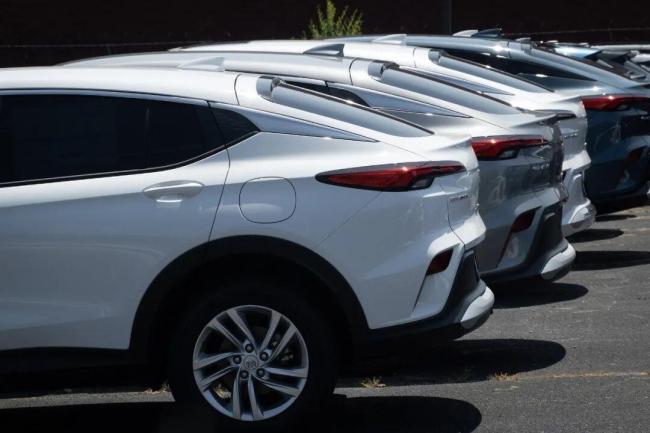 全国政协委员袁小彬:建议取消私家车年审制度,实施远程监测