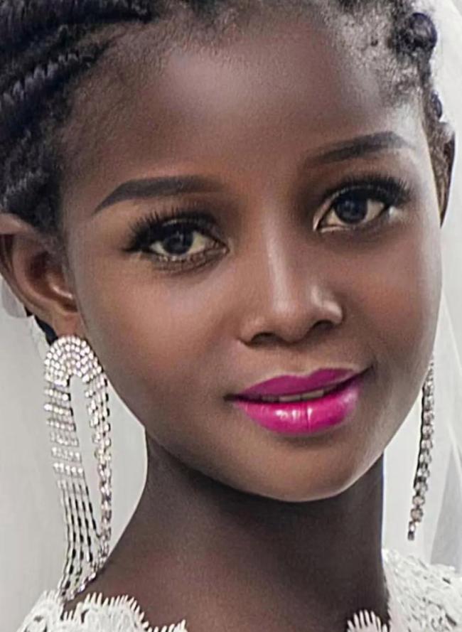 女子远嫁被婆家宠成孩子 跨国情缘幸福美满