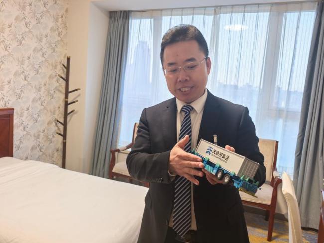 人大代表:希望机器人“徒弟”超越我