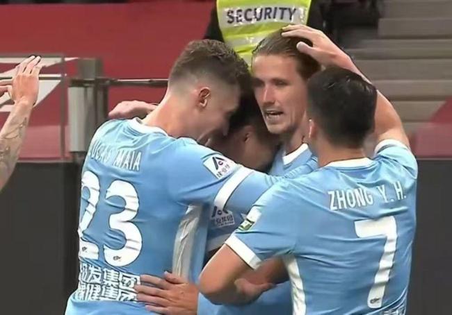 河南队史最快进球诞生钟义浩28秒破门 赛季开门红创纪录