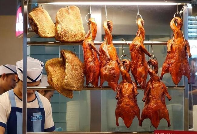 一只活鸭40元 烤鸭为何只要18元 产业效率的秘密