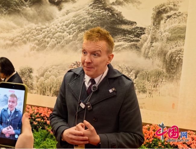 外国记者眼中的中国发展故事 文化吸引力与创新并进